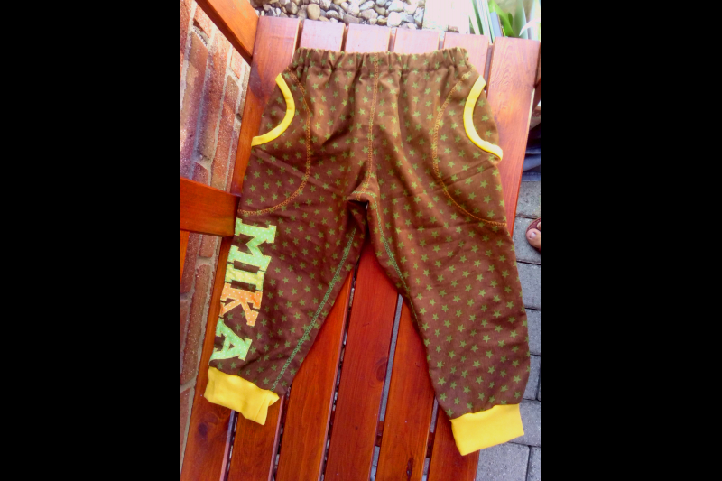 Kinderhose, personalisiert